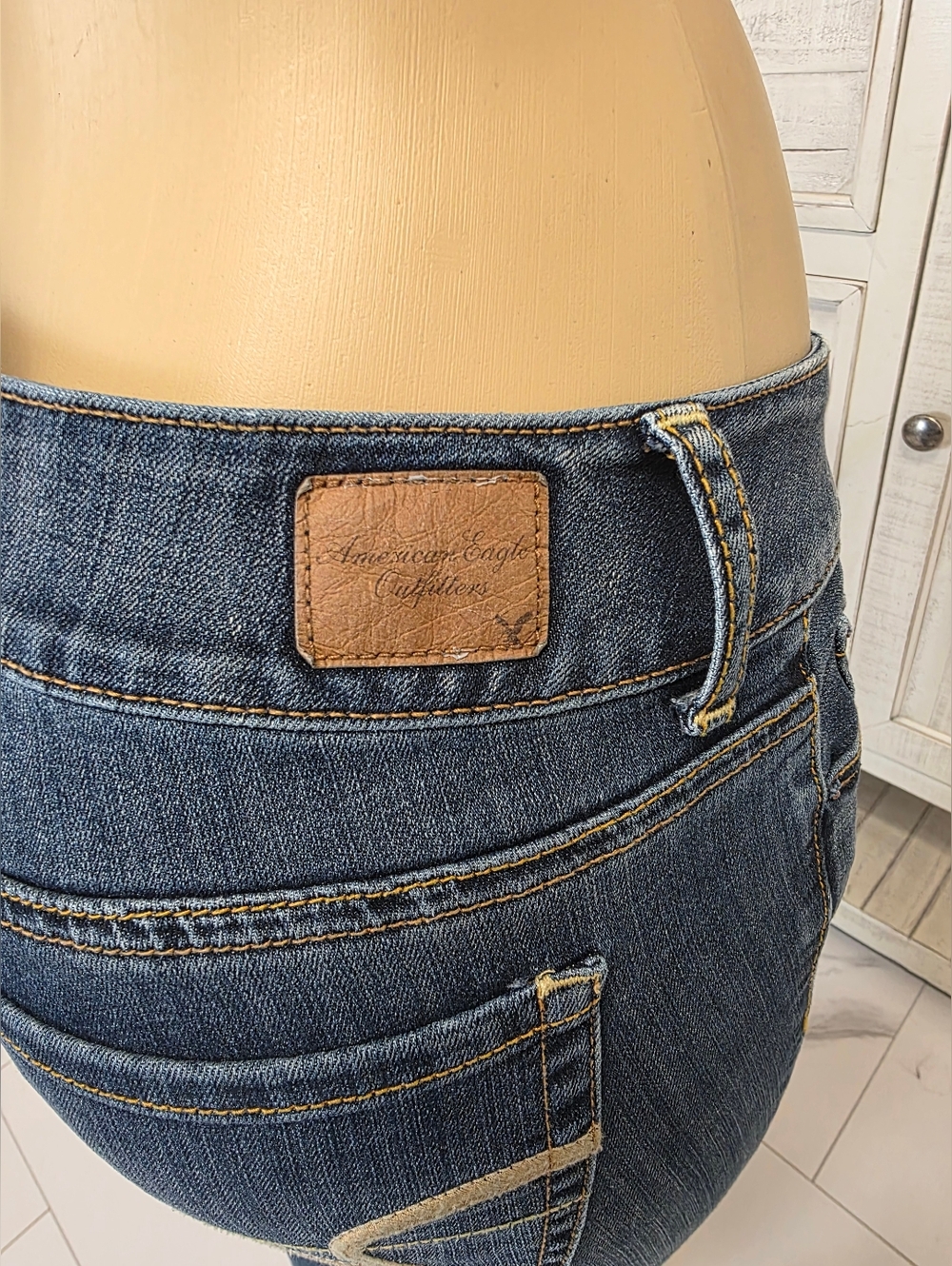 American Eagle Outfitters Dark Blue Flared Jeans - Picture 5 of 8